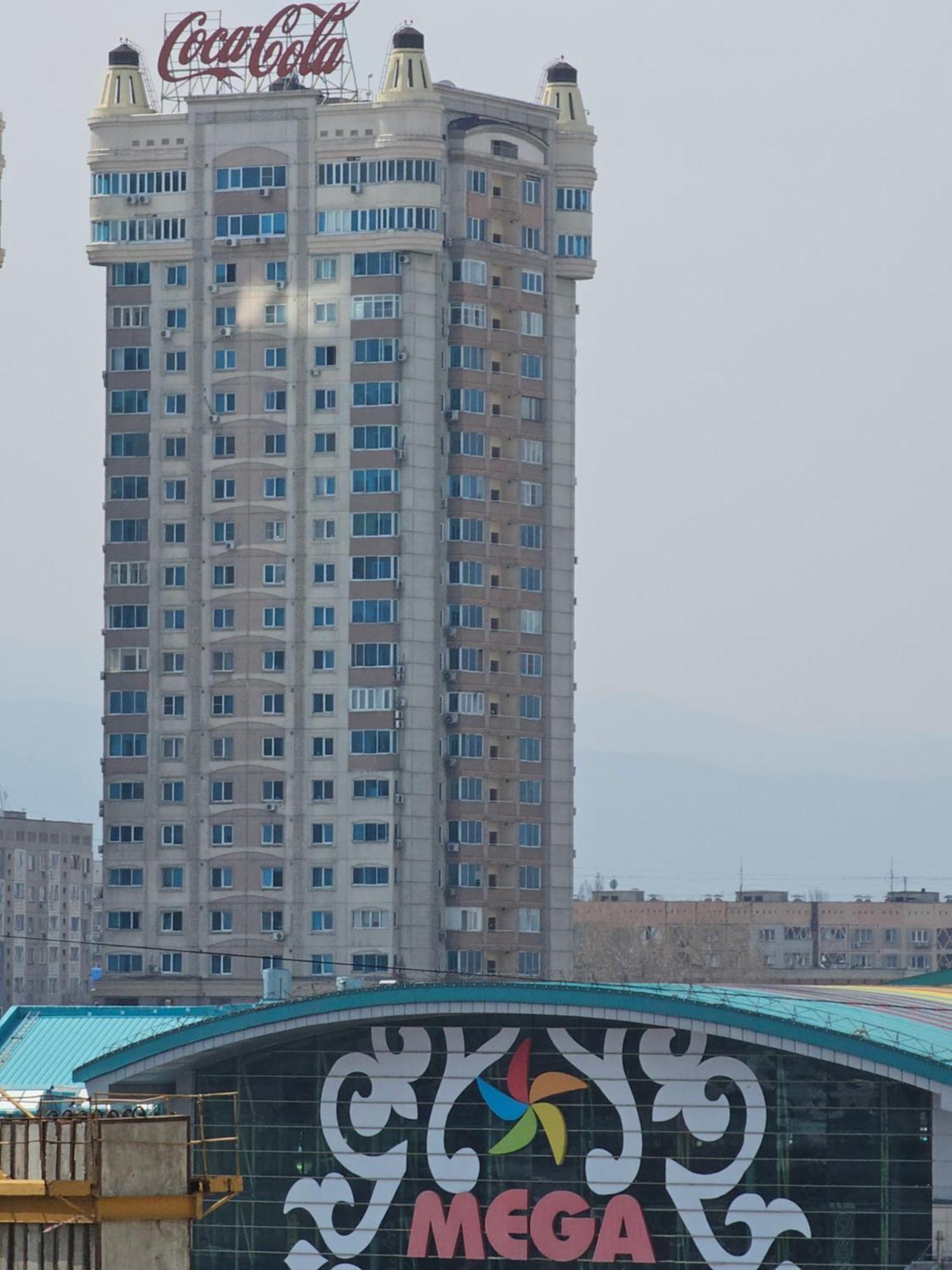 3 Gagarin Park Residential Complex Near Mega Shopping Mall *